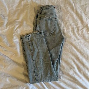 Abercrombie the 90s Straight Ultra High Rise Jeans